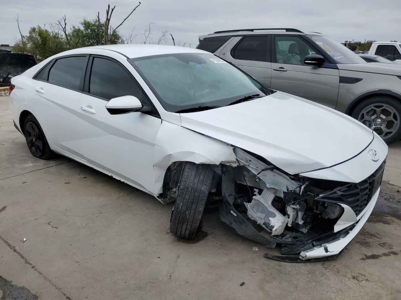 2022 HYUNDAI ELANTRA SEL VIN:5NPLS4AG7NH083673