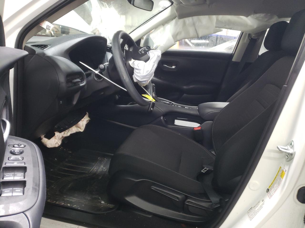 2024 HONDA HR-V LX VIN:3CZRZ2H3XRM713757