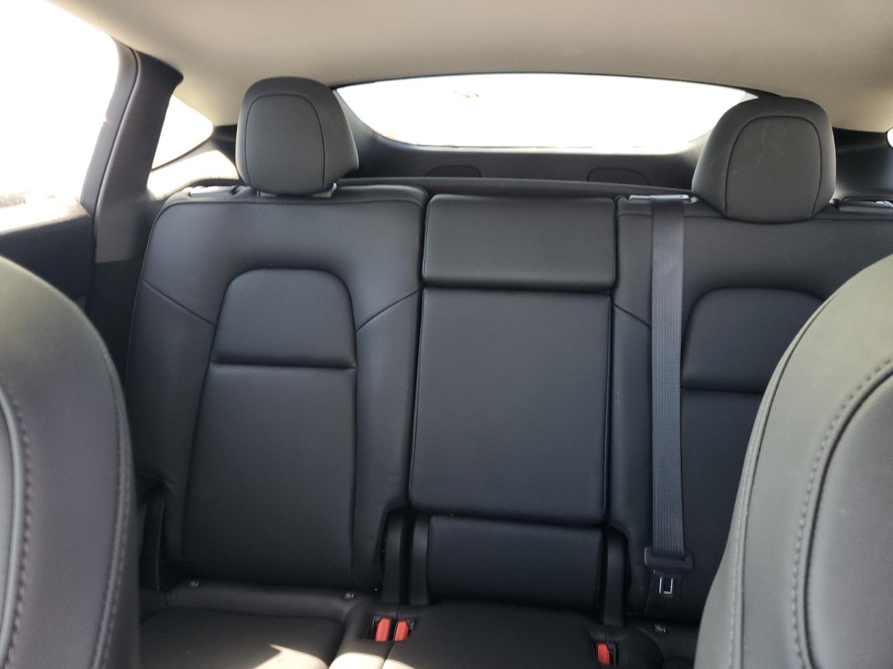 2023 TESLA MODEL Y  VIN:7SAYGDEE7PF971148