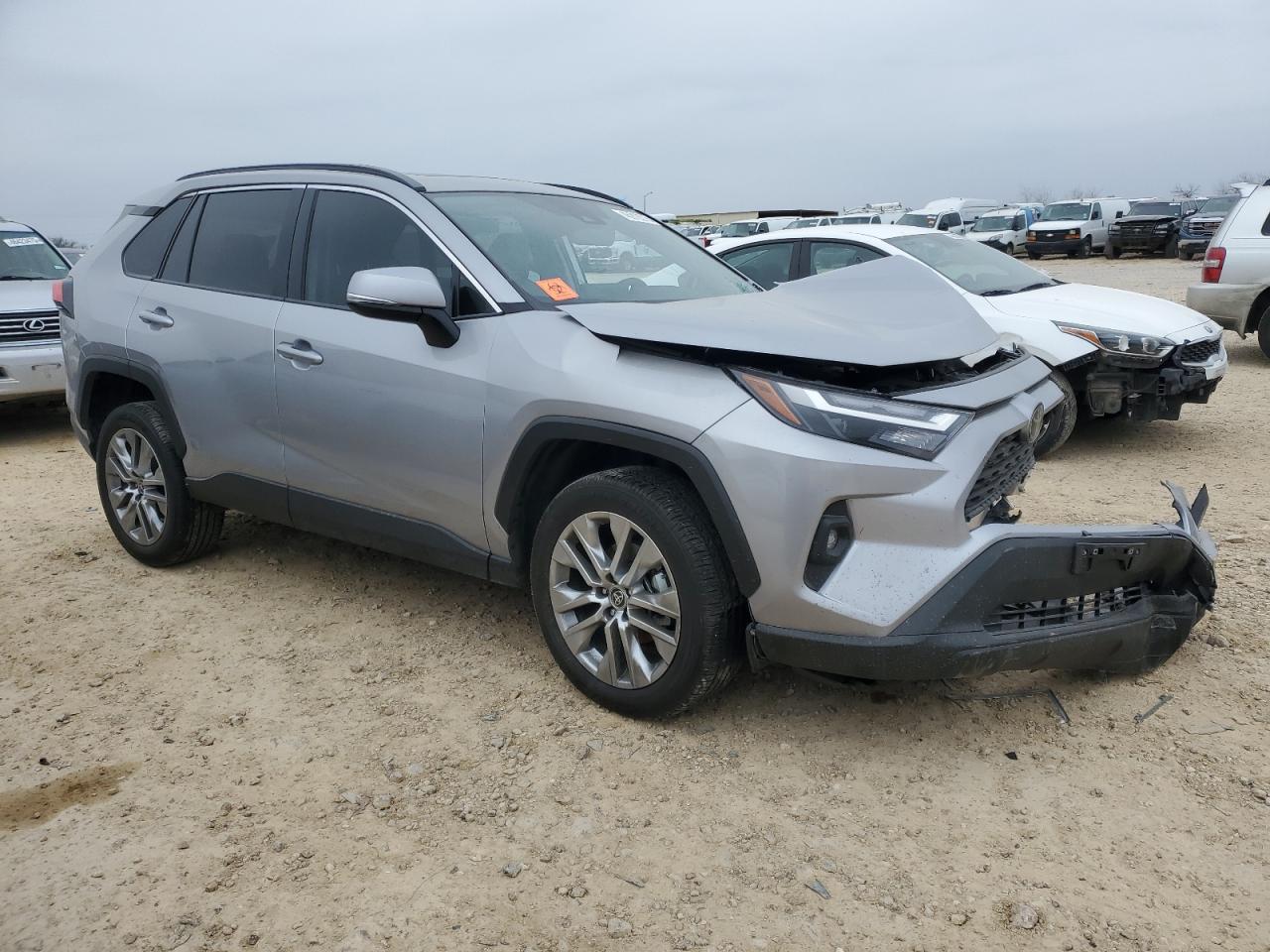 2022 TOYOTA RAV4 XLE PREMIUM VIN:2T3C1RFV5NC187886