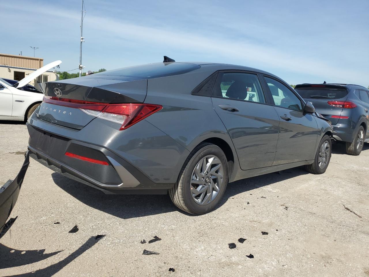 2024 HYUNDAI ELANTRA SEL VIN:KMHLM4DG5RU727572