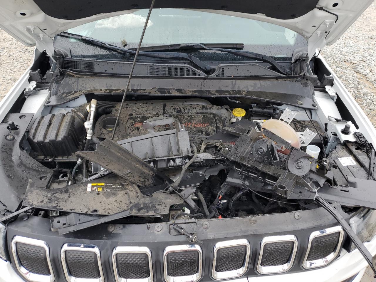 2022 JEEP COMPASS LATITUDE VIN:3C4NJCBB9NT205040