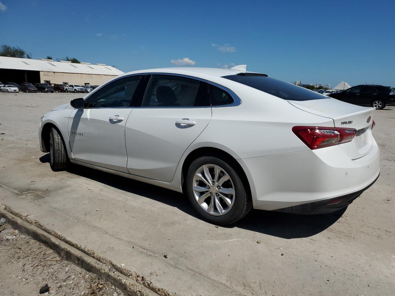 2022 CHEVROLET MALIBU LT VIN:1G1ZD5ST1NF205873