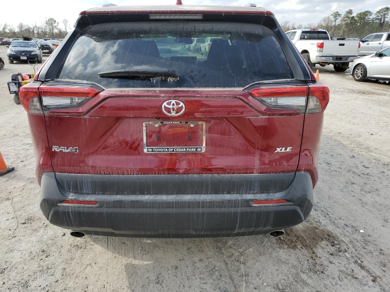 2024 TOYOTA RAV4 XLE VIN:2T3W1RFV0RW330180