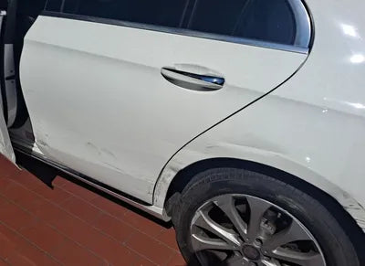 2016 Mercedes-Benz E 220 VIN: