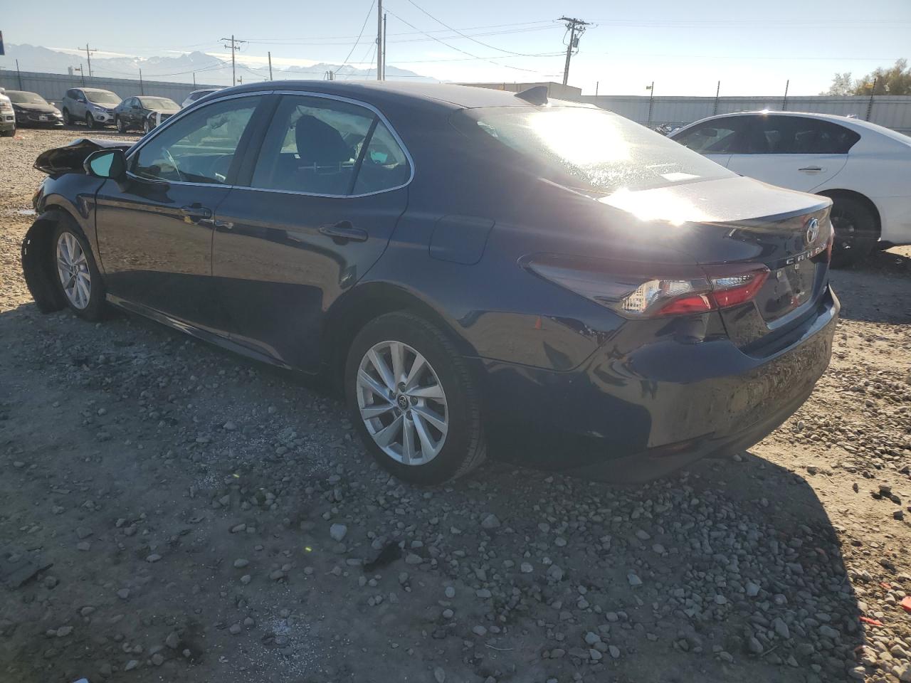 2022 TOYOTA CAMRY LE VIN:4T1C11AK7NU697811