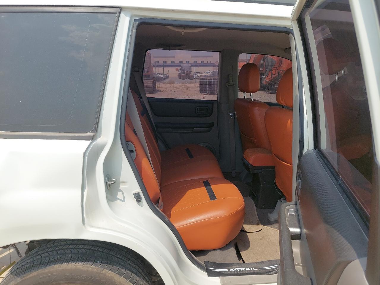 2011 NISSAN XTRAIL VIN:JN8BT05Y4BW******