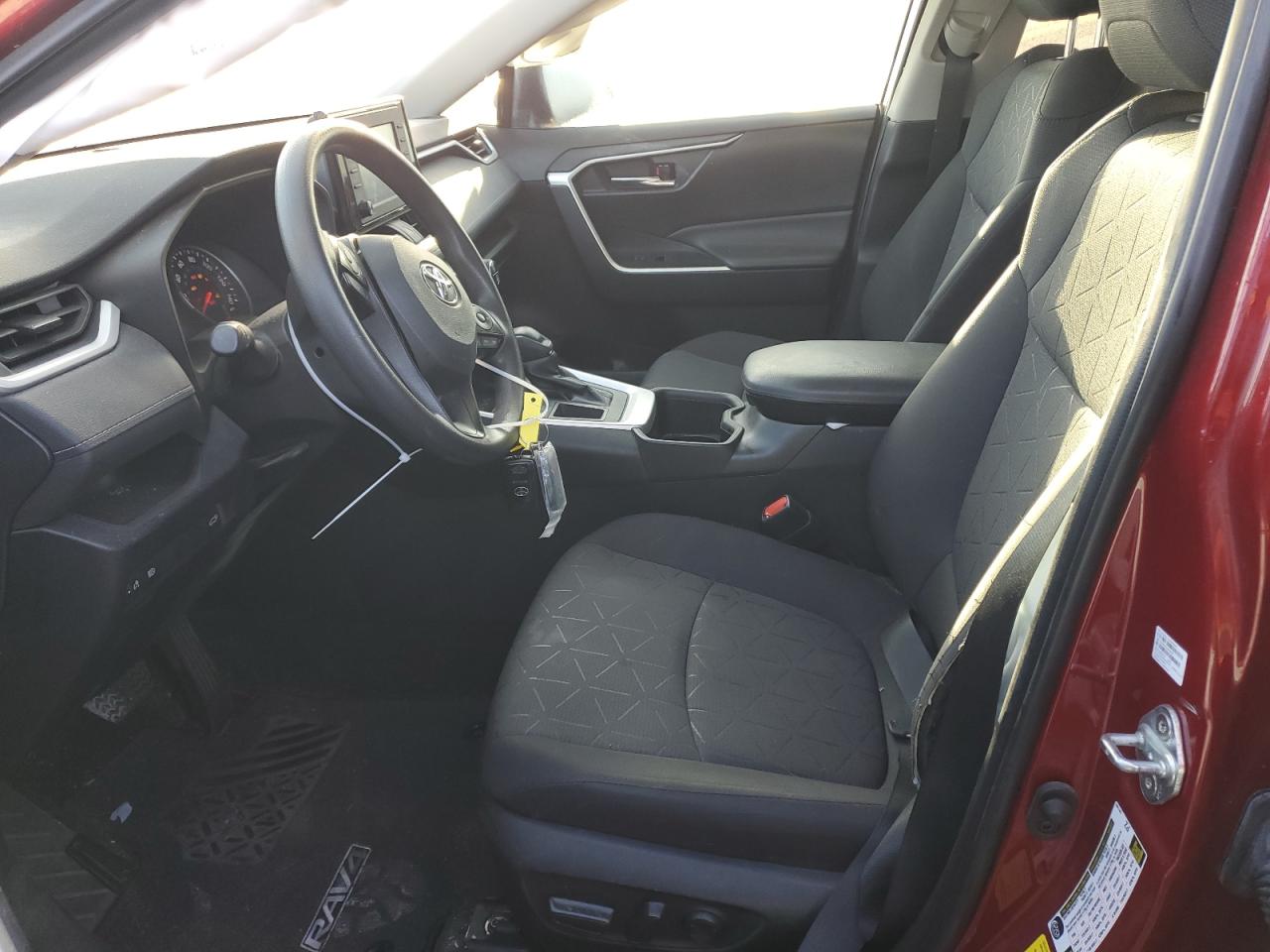 2022 TOYOTA RAV4 XLE VIN:2T3W1RFV3NW211792