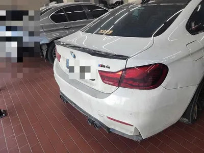 2018 BMW M4 VIN: