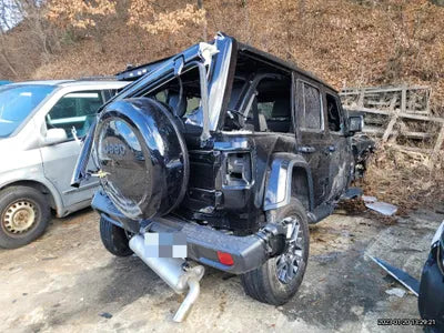 2022 Jeep Wrangler VIN: