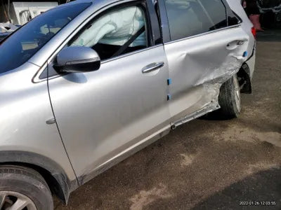 2017 Kia Sorento KNAPS81ABHA337650 VIN:KNAPS81ABHA337650