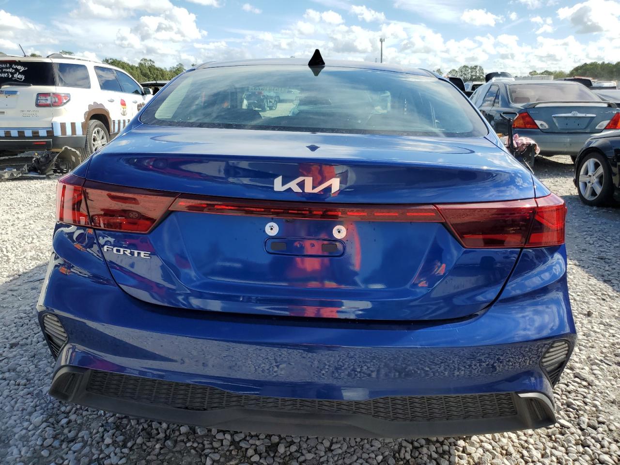 2023 KIA FORTE LX VIN:3KPF24AD4PE641294