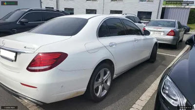 2018 Mercedes-Benz E 200 WDDZF4CB7JA425162 VIN:WDDZF4CB7JA425162