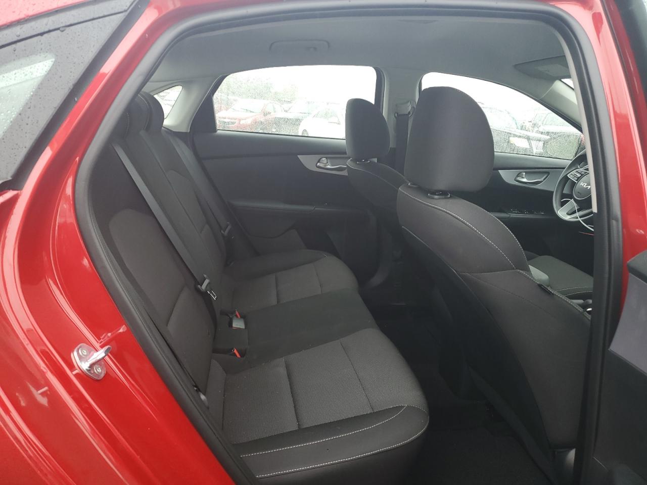 2024 KIA FORTE LX VIN:3KPF24AD9RE755102