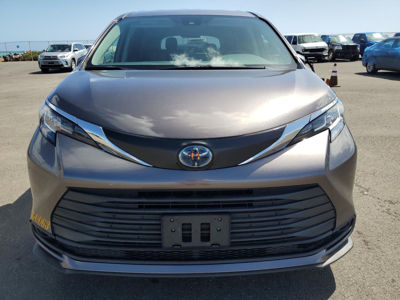2022 TOYOTA SIENNA LE VIN:5TDKRKEC4NS101964