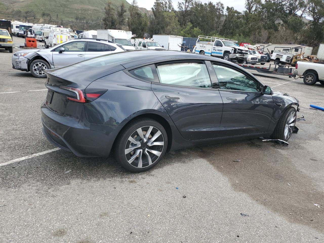 2024 TESLA MODEL 3  VIN:5YJ3E1EA1RF727460