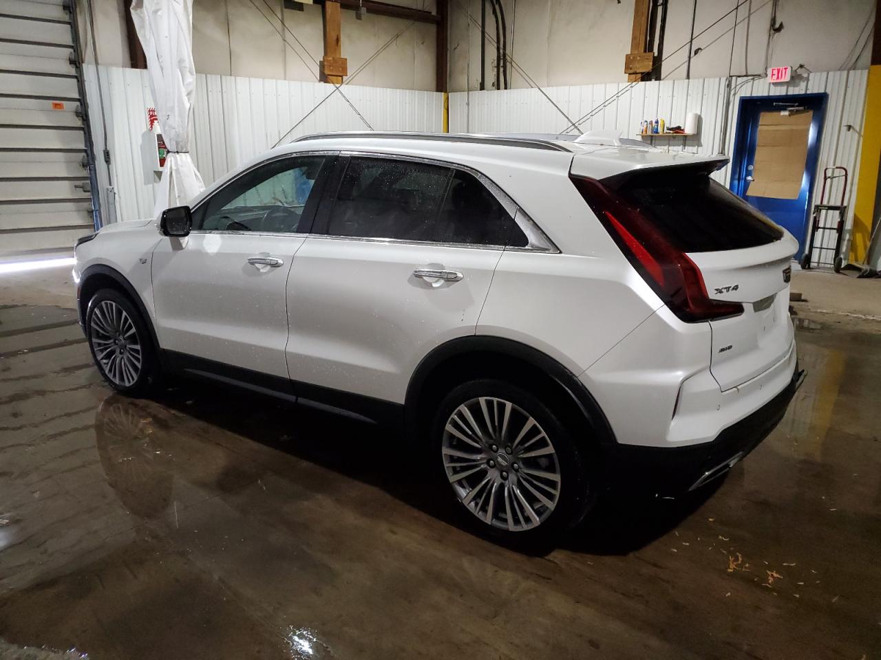 2024 CADILLAC XT4 PREMIUM LUXURY VIN:1GYFZDR49RF100387