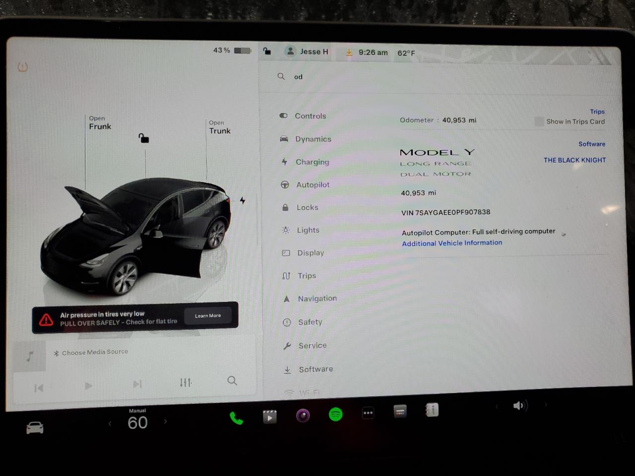 2023 TESLA MODEL Y  VIN:7SAYGAEE0PF907838
