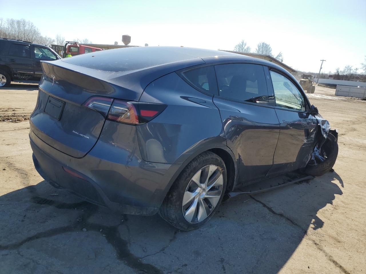 2023 TESLA MODEL Y  VIN:7SAYGDEE9PA159203