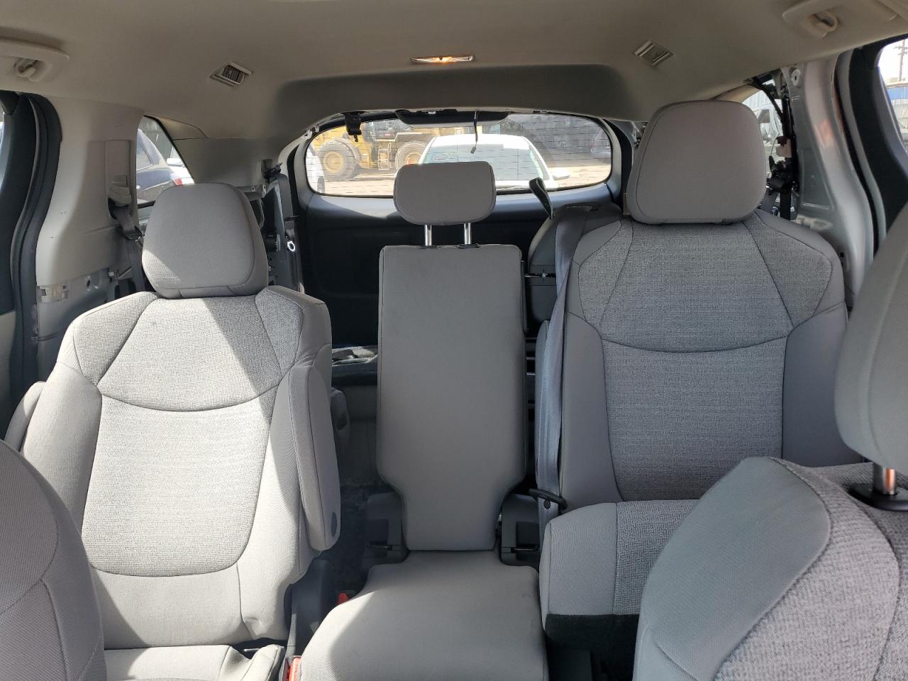 2023 TOYOTA SIENNA LE VIN:5TDKSKFC9PS099277