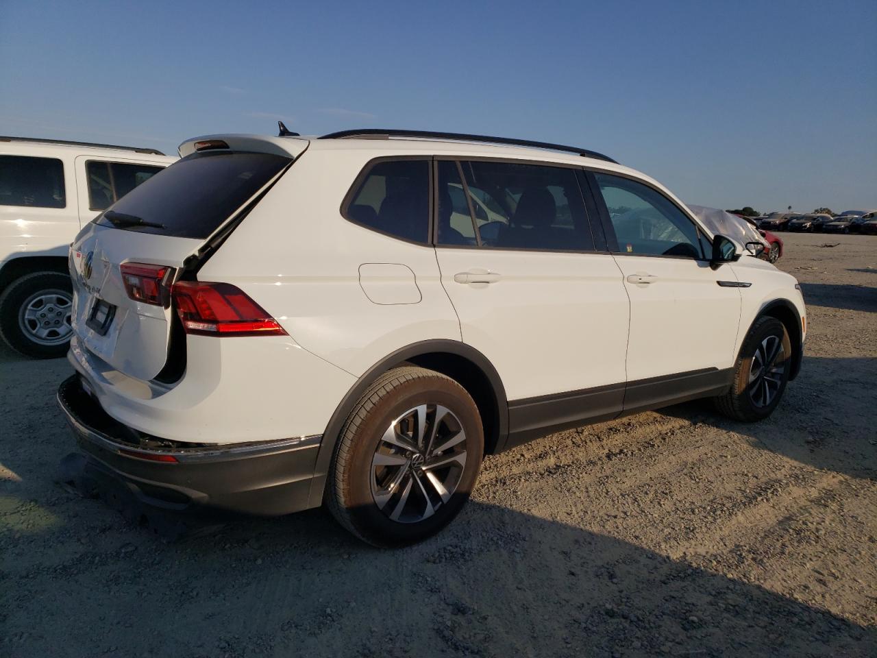 2023 VOLKSWAGEN TIGUAN S VIN:3VVRB7AX5PM047071