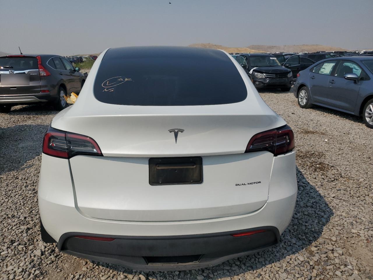 2023 TESLA MODEL Y  VIN:7SAYGDEE7PF682836