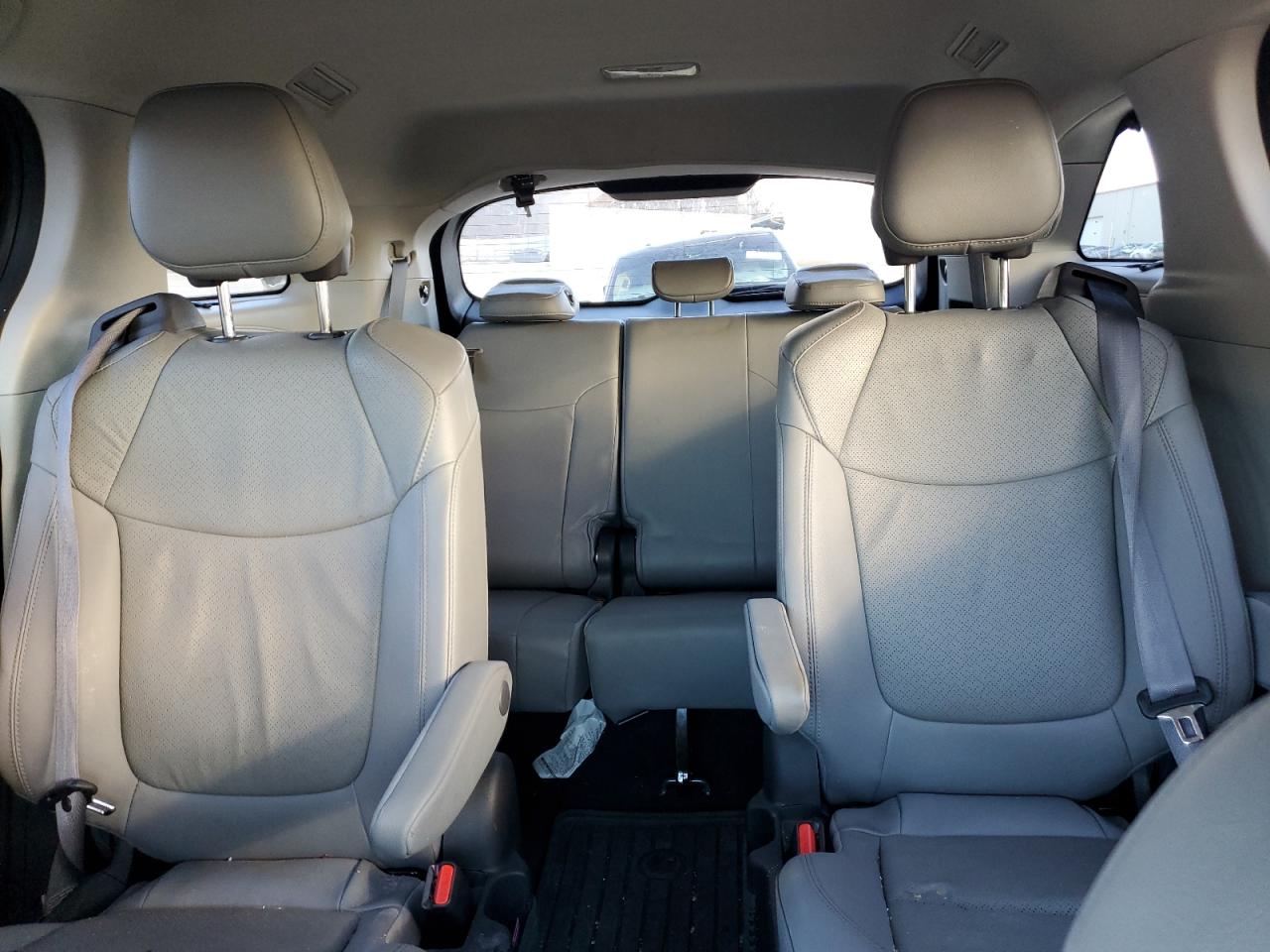 2022 TOYOTA SIENNA LIMITED VIN:5TDZSKFC6NS050288