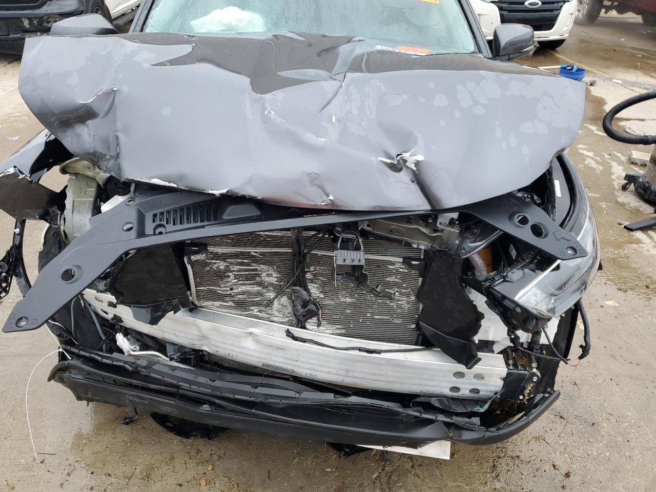 2022 TOYOTA HIGHLANDER XLE VIN:5TDHZRBH9NS203182