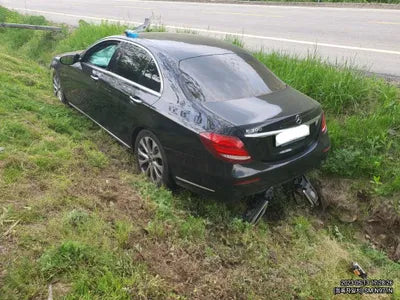 2018 Mercedes-Benz E 300 WDDZF4JBXJA299382 VIN:WDDZF4JBXJA299382