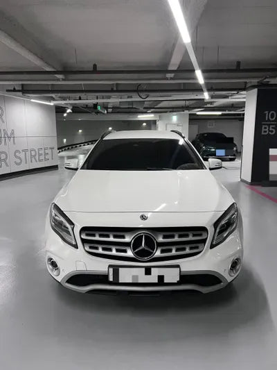 2019 Mercedes-Benz GLA 220 VIN: