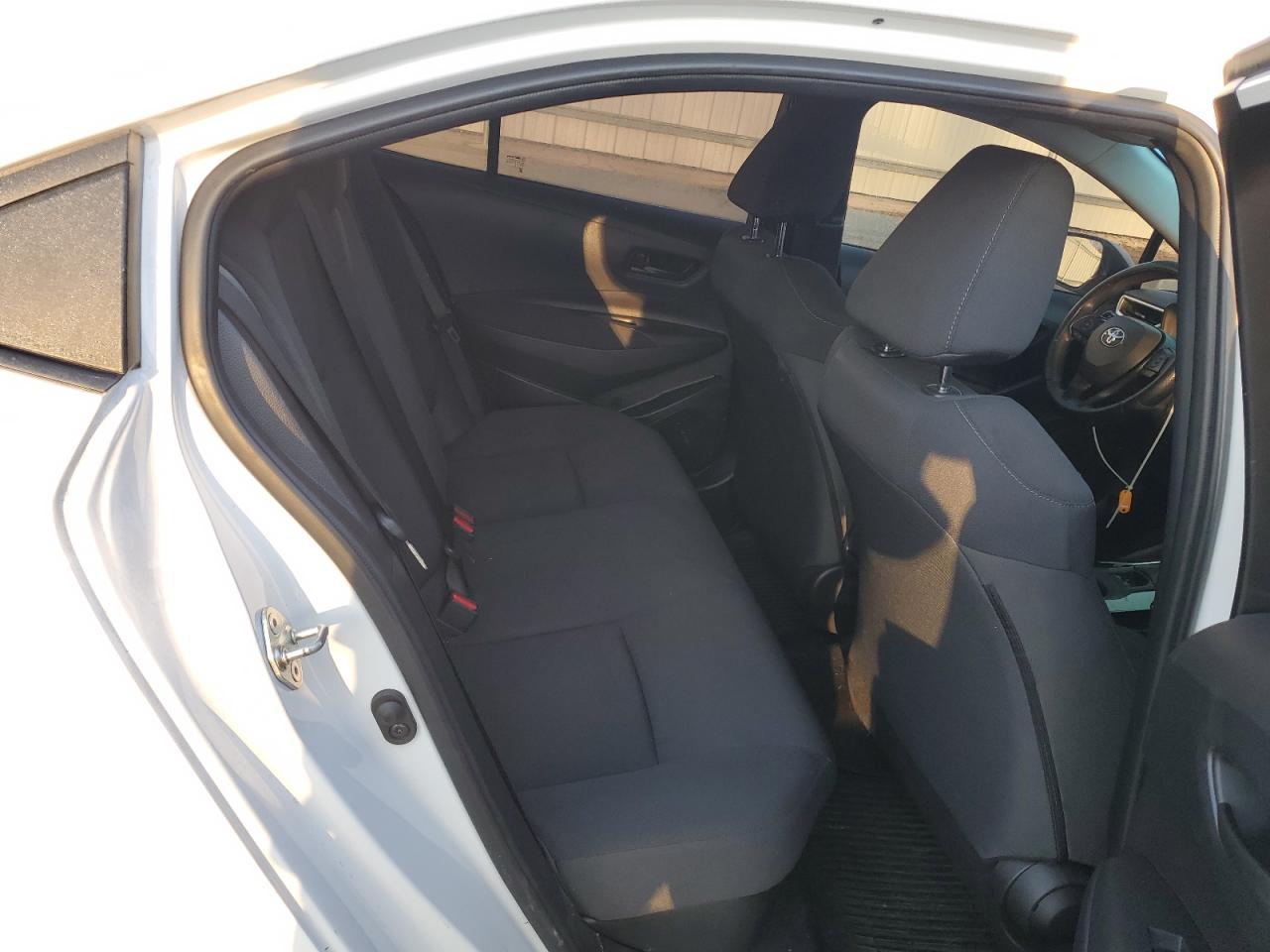 2022 TOYOTA COROLLA LE VIN:JTDEAMDE0N3011408