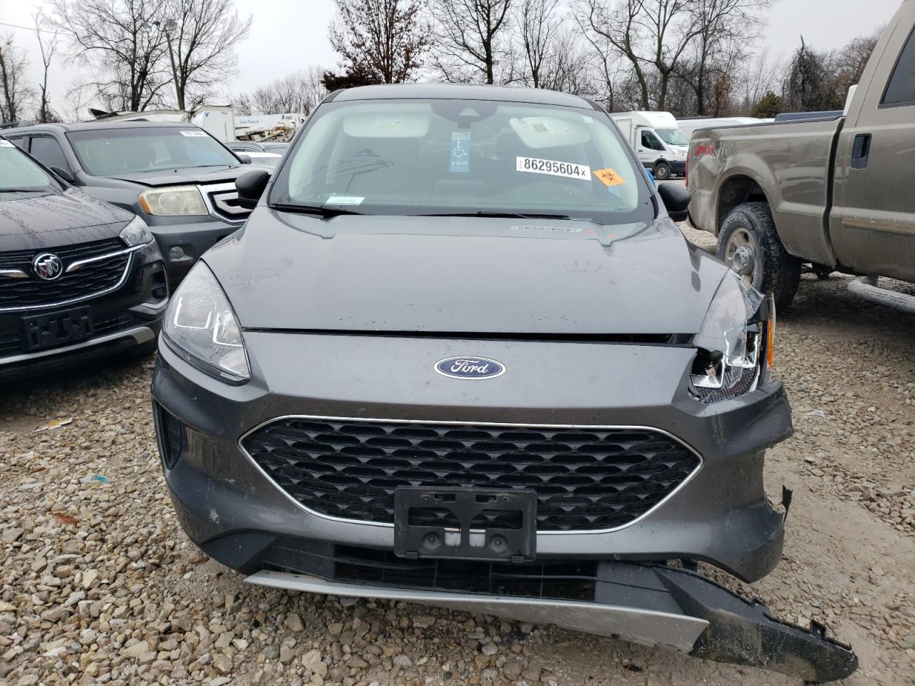 2022 FORD ESCAPE SE VIN:1FMCU0G64NUB09973