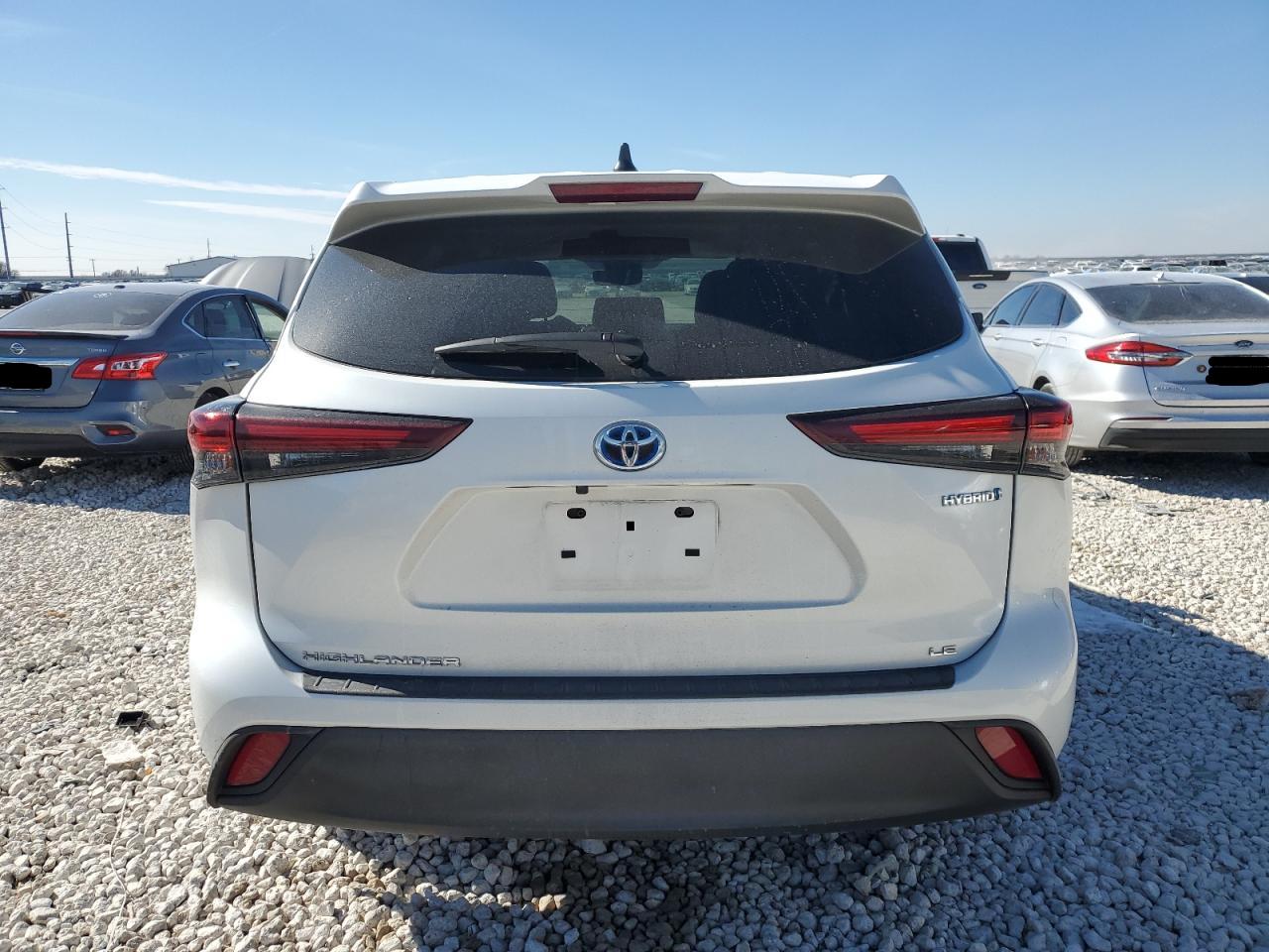 2024 TOYOTA HIGHLANDER HYBRID LE VIN:5TDZARAH0RS025424