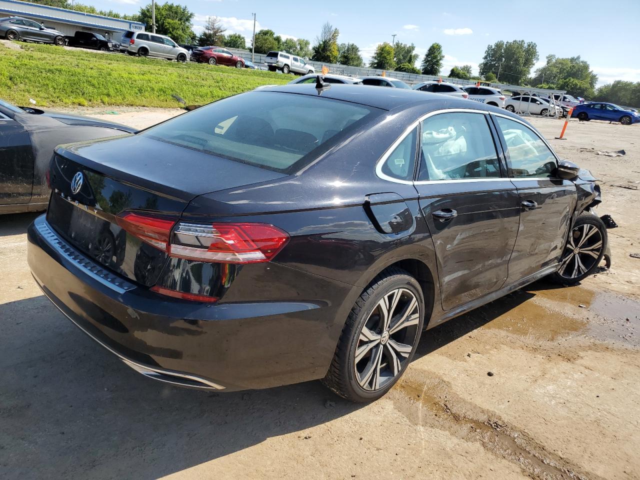 2022 VOLKSWAGEN PASSAT SE VIN:1VWSA7A37NC001138