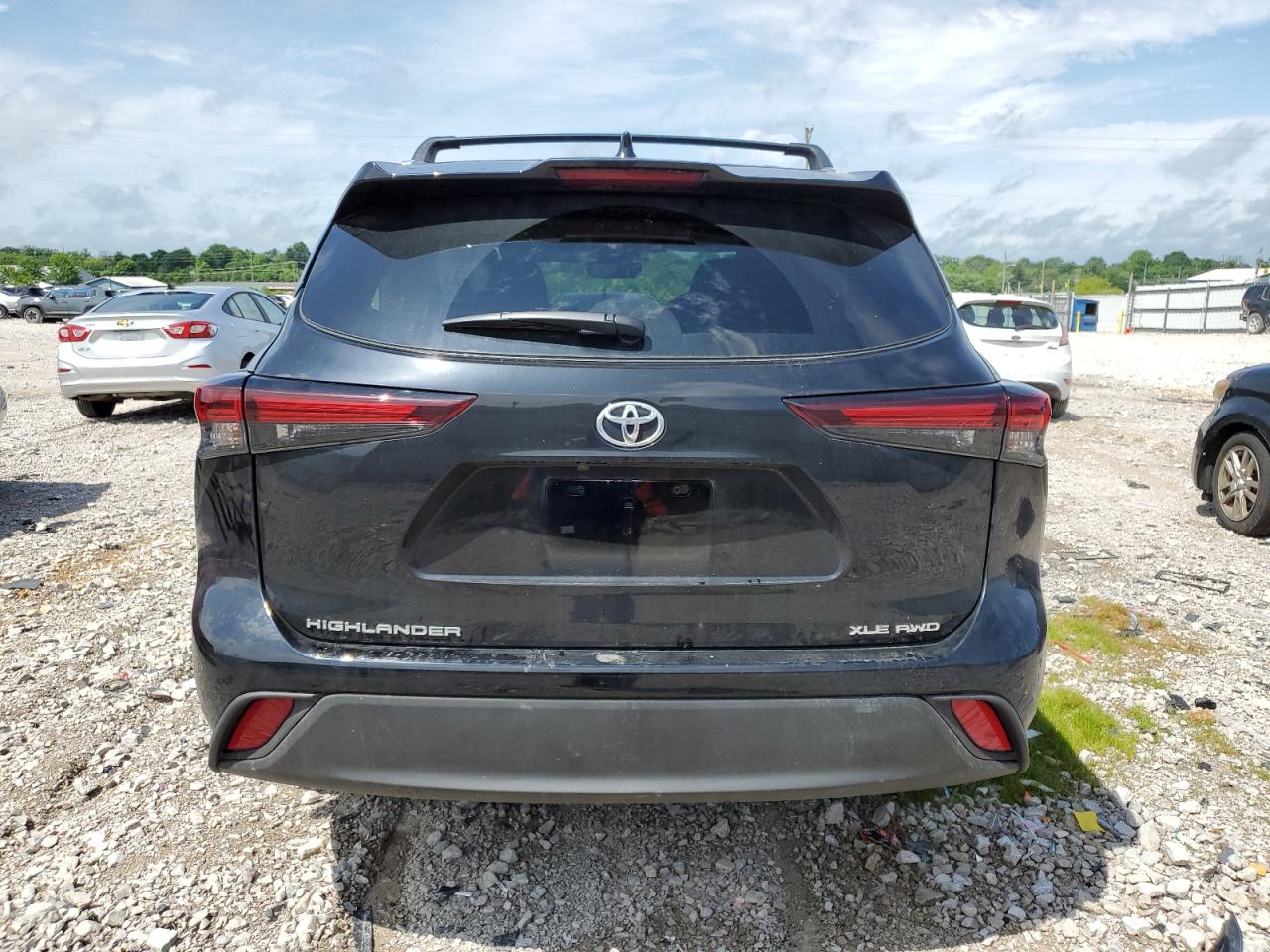 2024 TOYOTA HIGHLANDER LE VIN:5TDKDRBH0RS549762