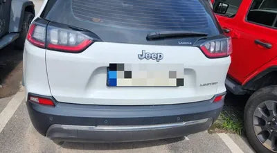 2021 Jeep Cherokee VIN: