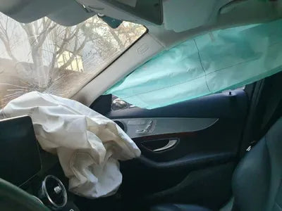 2018 Mercedes-Benz C 200 WDDWF4CB6JF630929 VIN:WDDWF4CB6JF630929