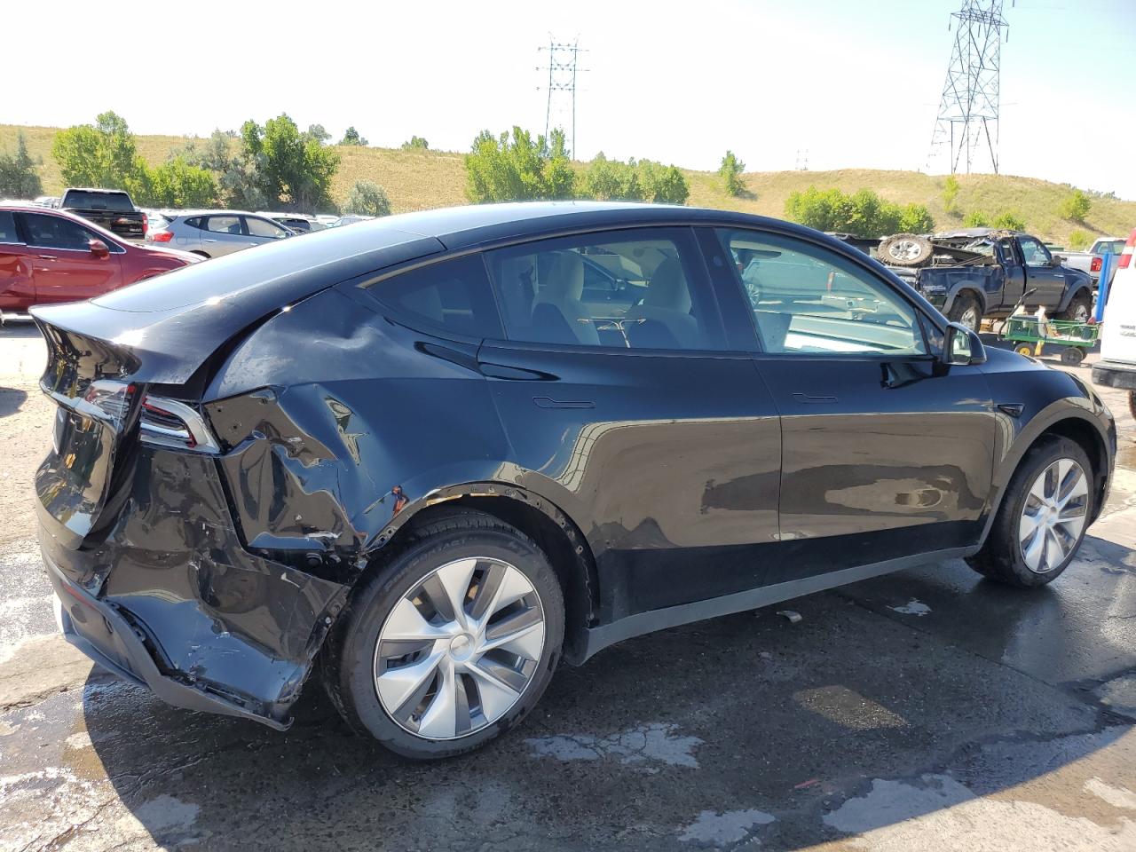 2023 TESLA MODEL Y  VIN:7SAYGDED4PF909844