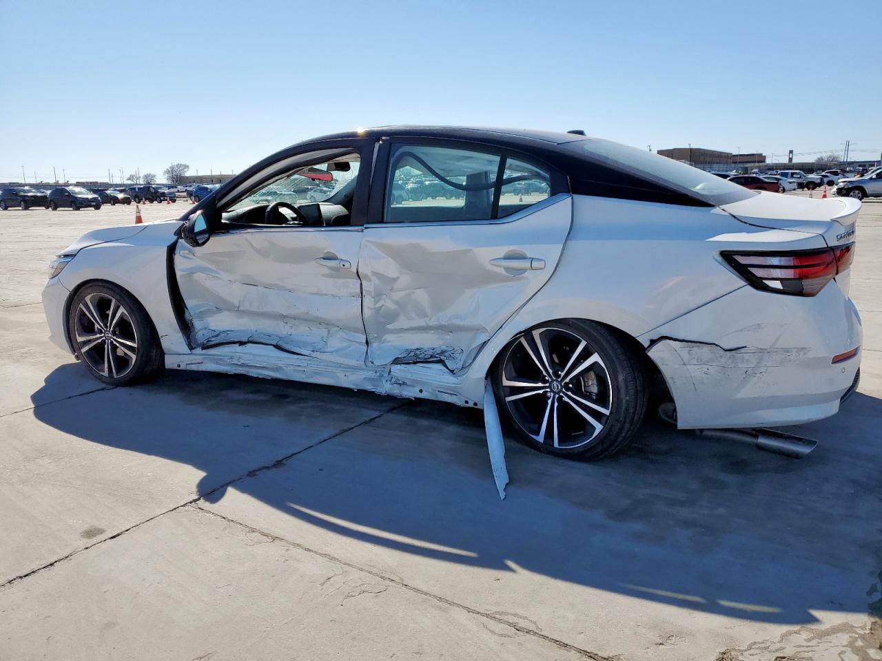 2022 NISSAN SENTRA SR VIN:3N1AB8DV4NY283165