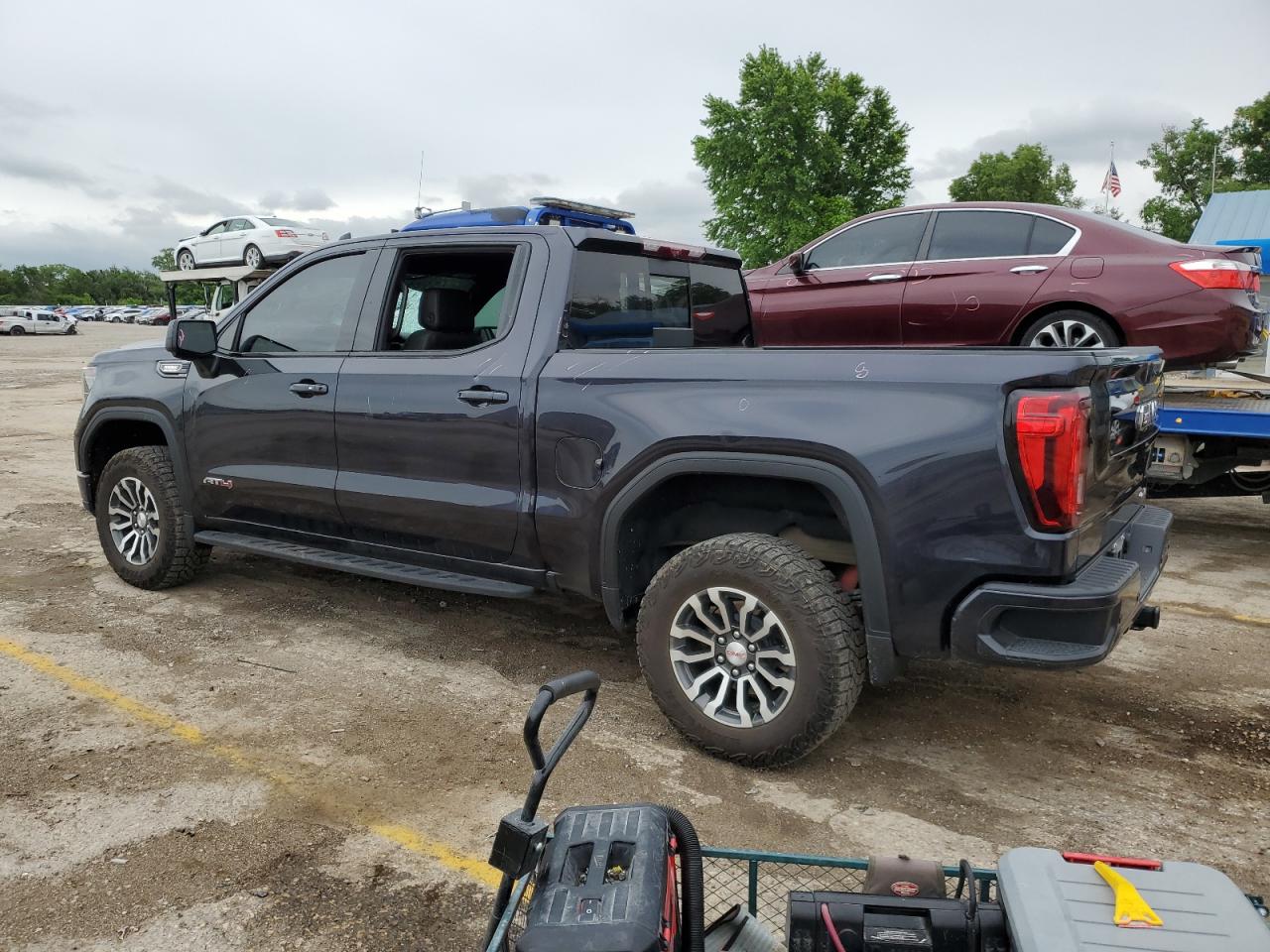 2023 GMC SIERRA K1500 AT4 VIN:3GTUUEE87PG329611