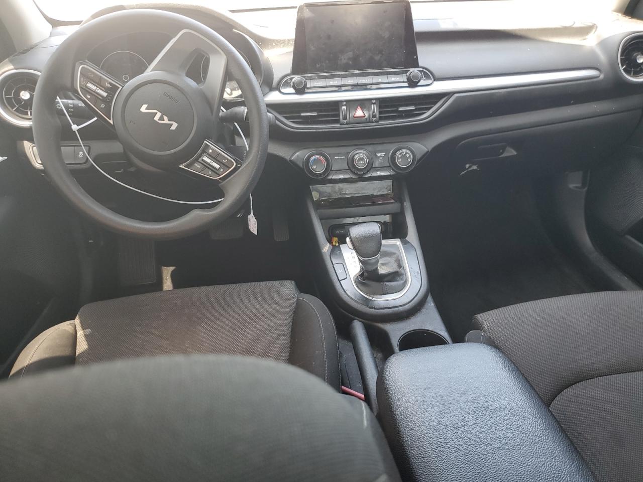 2022 KIA FORTE FE VIN:3KPF24AD0NE462375