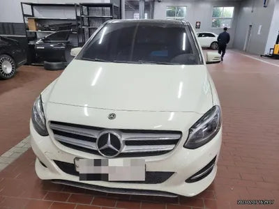 2018 Mercedes-Benz B 200 VIN: