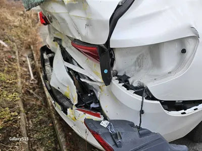 2018 BMW 320 613KMWBA8T3109JGB VIN:613KMWBA8T3109JGB