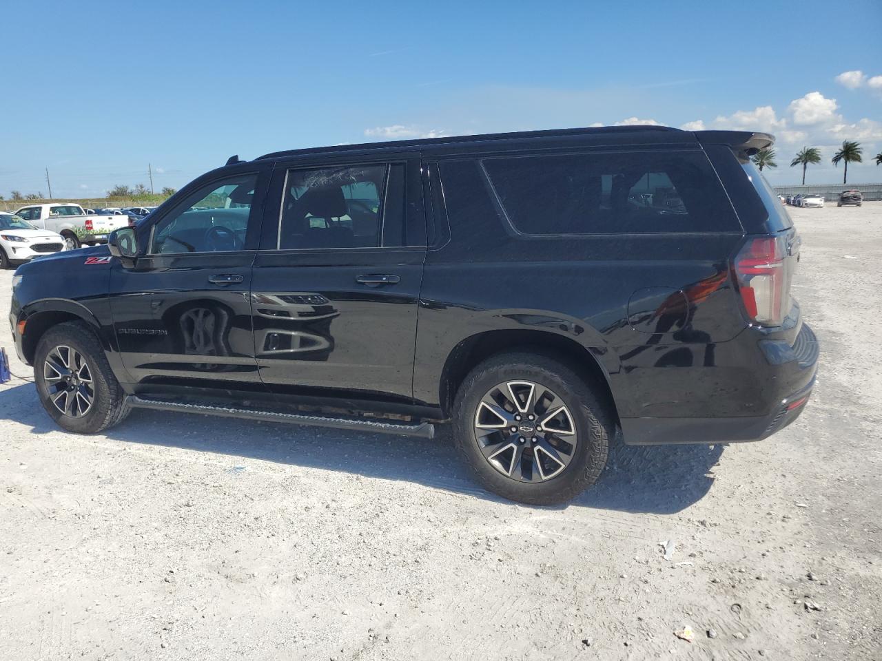 2022 CHEVROLET SUBURBAN K1500 Z71 VIN:1GNSKDKD6NR264814