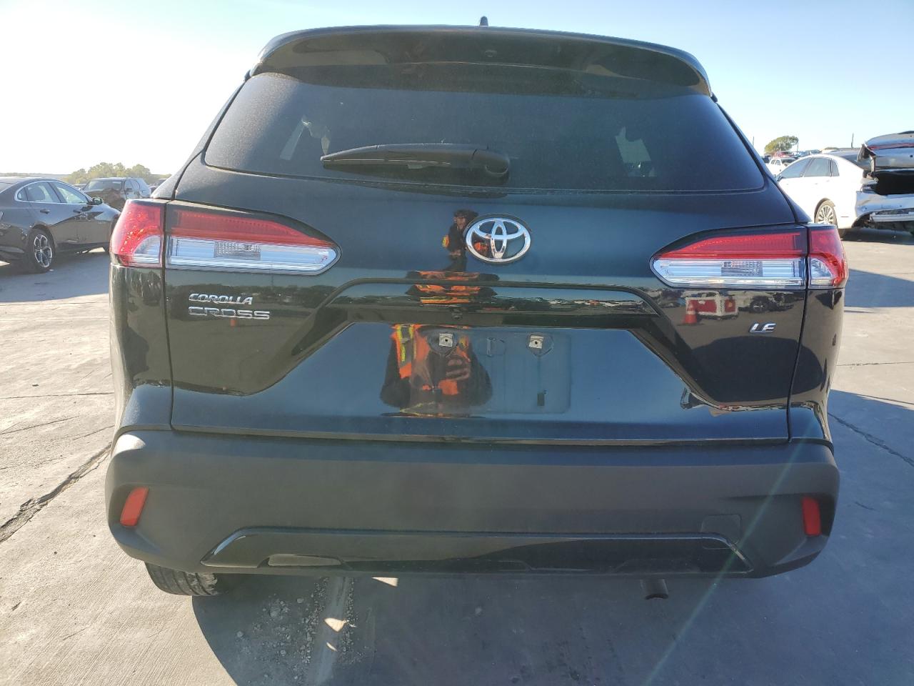 2022 TOYOTA COROLLA CROSS LE VIN:7MUCAAAG9NV006112