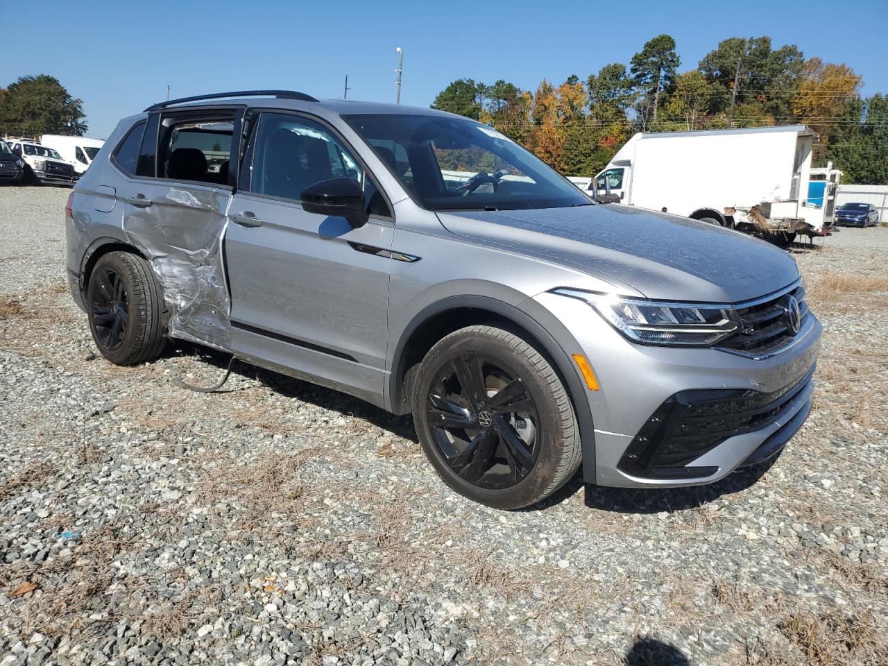 2023 VOLKSWAGEN TIGUAN SE R-LINE BLACK VIN:3VV8B7AXXPM002168