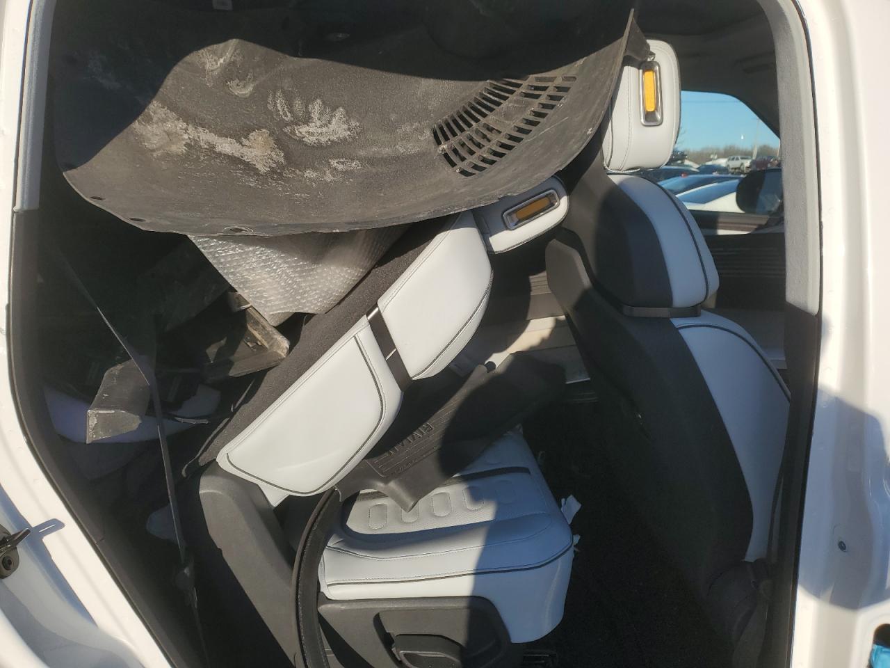 2024 RIVIAN R1S ADVENTURE VIN:7PDSGABA0RN031287