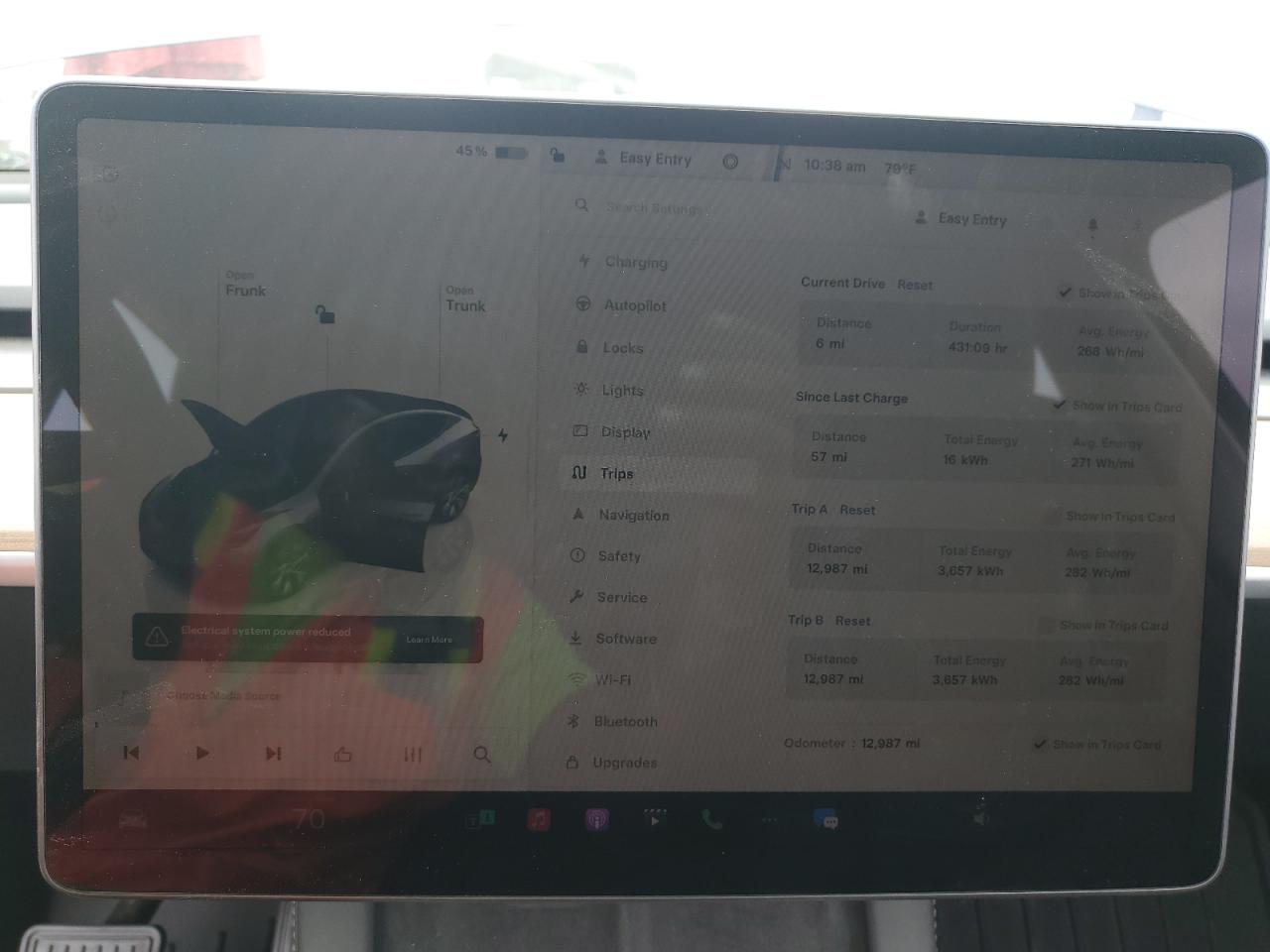 2023 TESLA MODEL Y  VIN:7SAYGDEE5PA129647