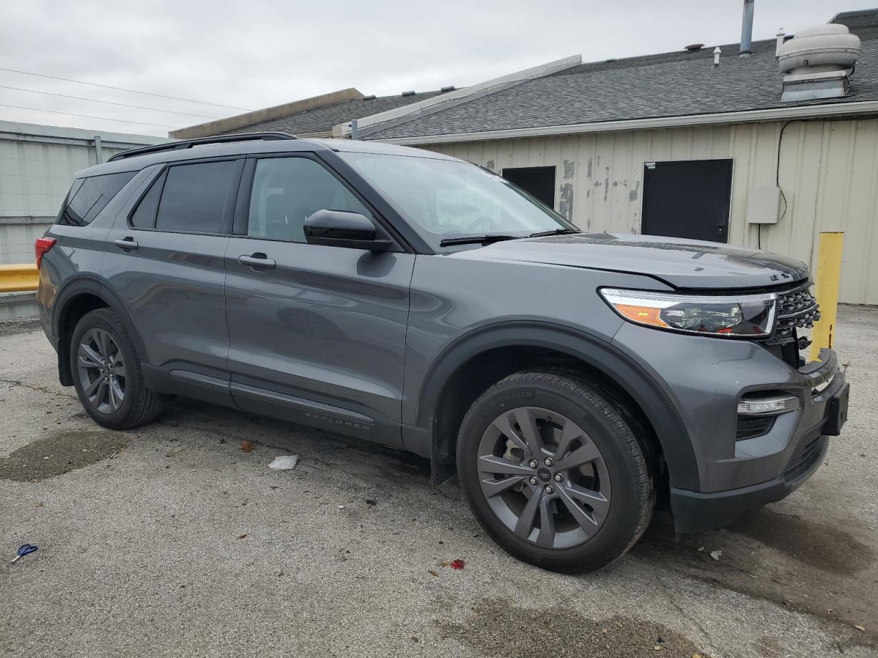2022 FORD EXPLORER XLT VIN:1FMSK8DH5NGA44572