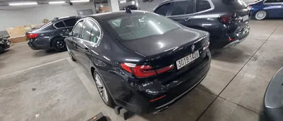 2021 BMW 530 WBA51AG04MCF21533 VIN:WBA51AG04MCF21533